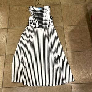 Draper James Navy Blue & White Stripe Sleeveless Fit & Flare Dress in Large